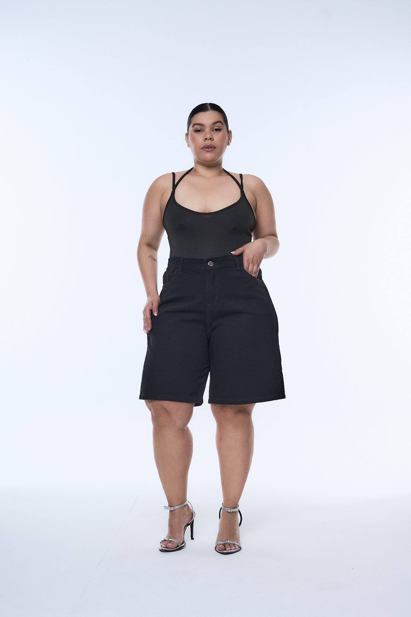 <b> BERMUDA JORT ELORYM </b> <i> rígido