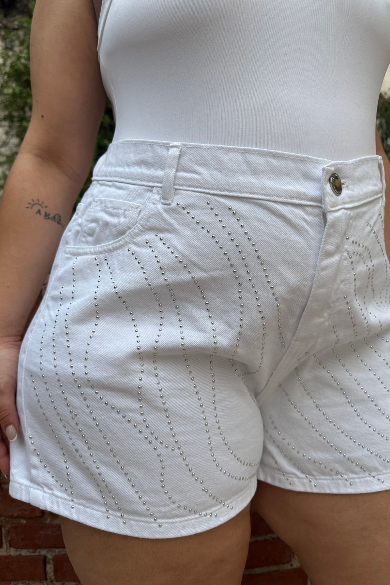 <b> SHORT WHITAVEL STRASS </b> <i> rígido - Imagen 4