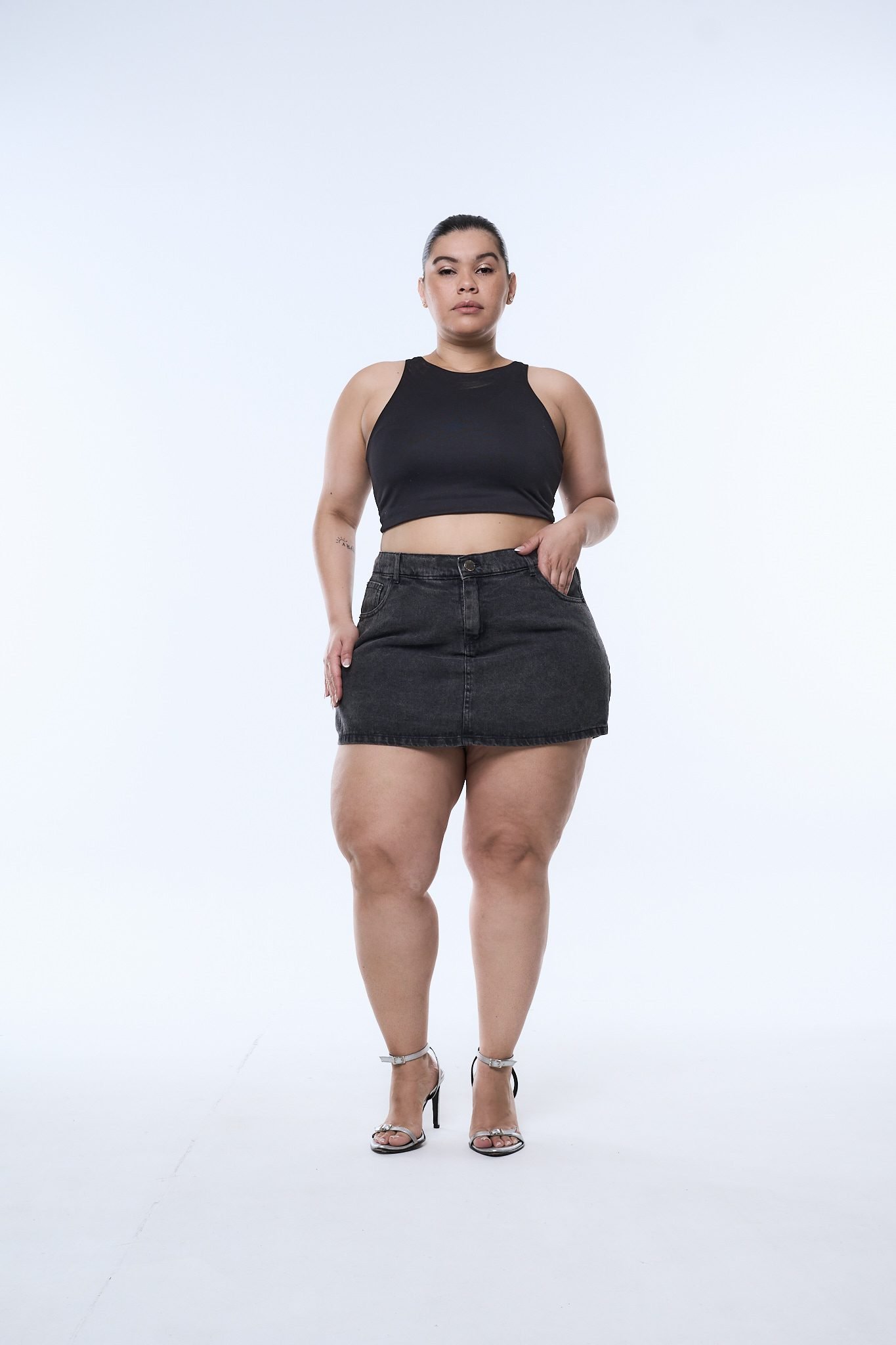 <b> SHORT-POLLERA PANTHERA NEVADO </b> <i> rigido </i>