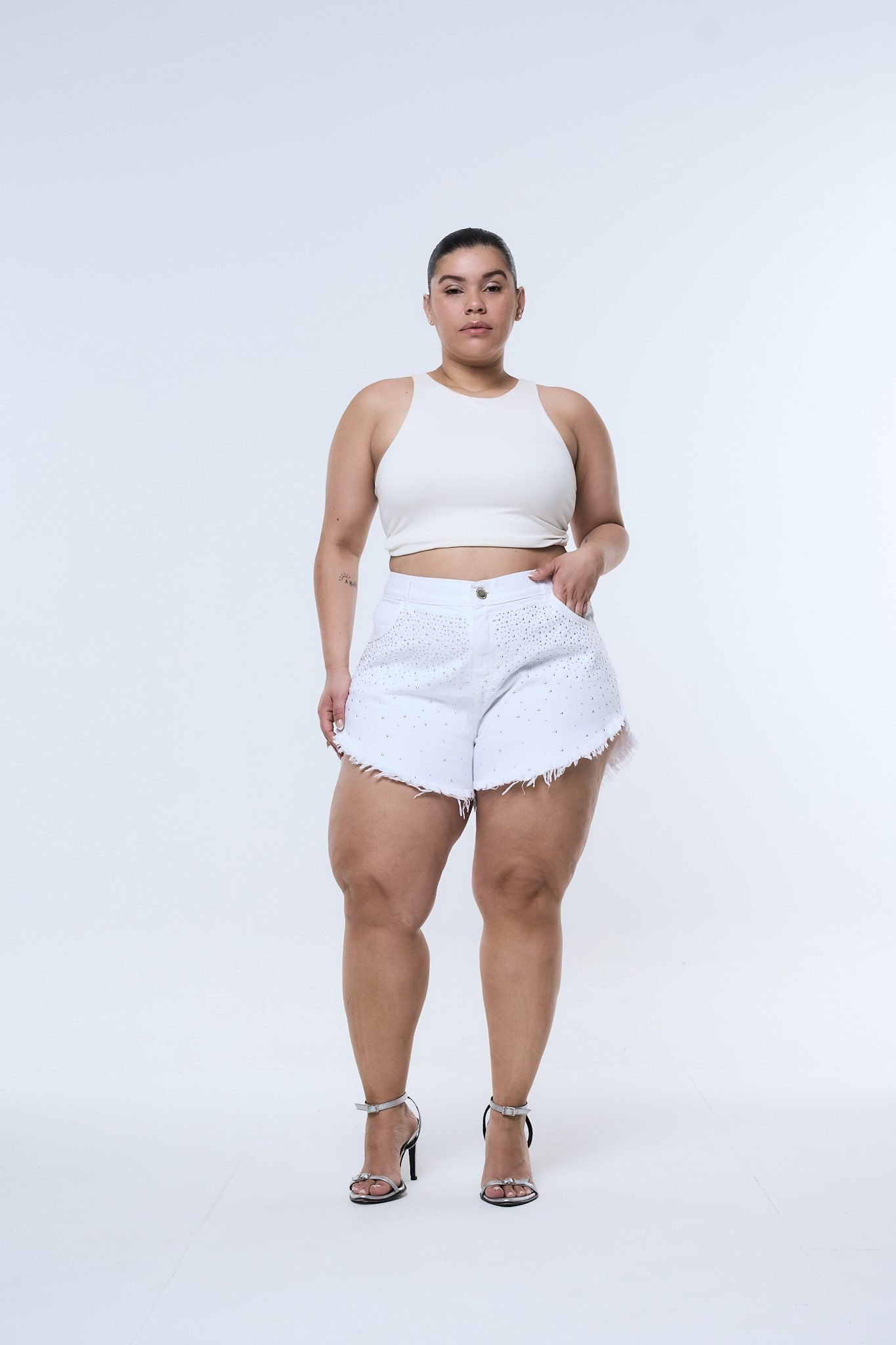 <b> SHORT BLANCORIA BRILLOS </b> <i> rigido </i>