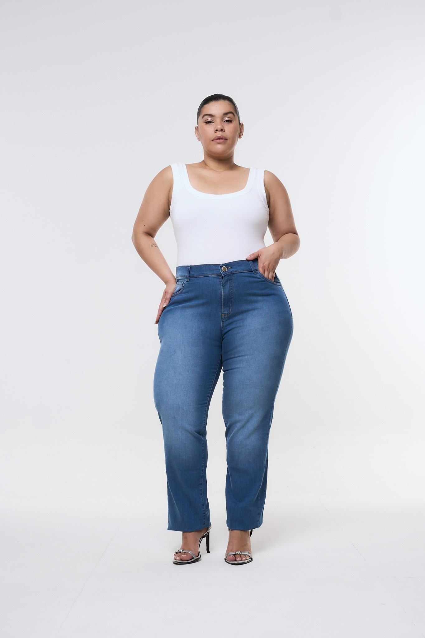 <b> RECTO LYLIAN </b> <i> elastizado </i>