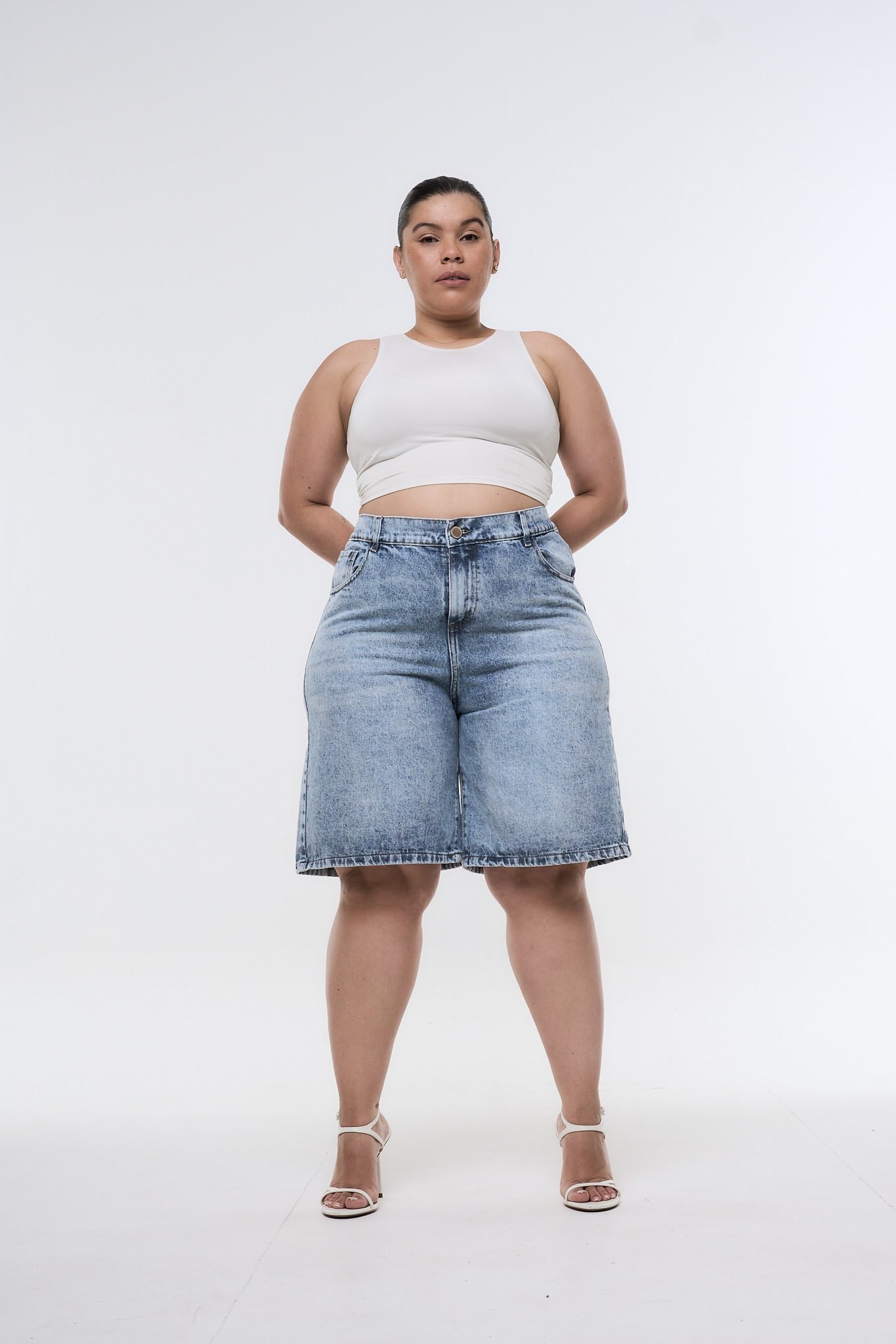 <b> BERMUDA SOLKARION BIGOTE NEVADO </b> <i> rigido </i> - Imagen 5