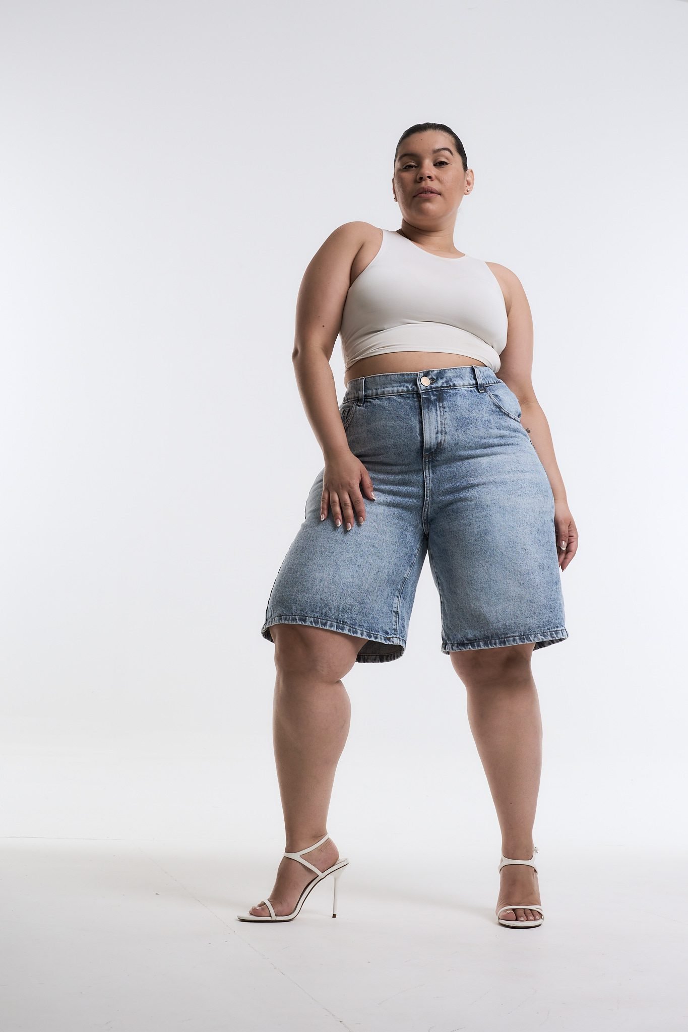 <b> BERMUDA SOLKARION BIGOTE NEVADO </b> <i> rigido </i> - Imagen 8