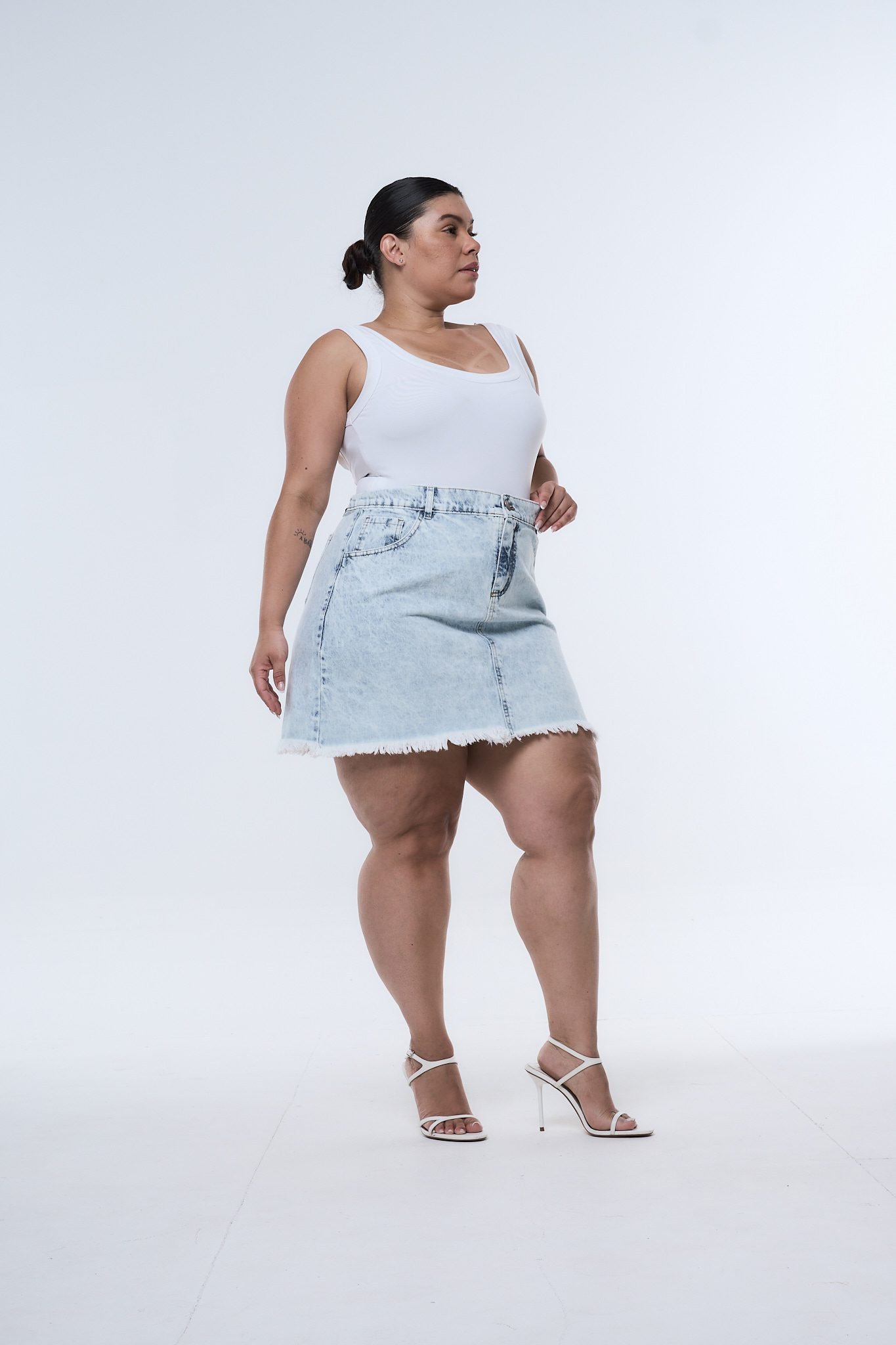 <b> POLLERA PHAELON NEVADO </b> <i> rígido - Imagen 3