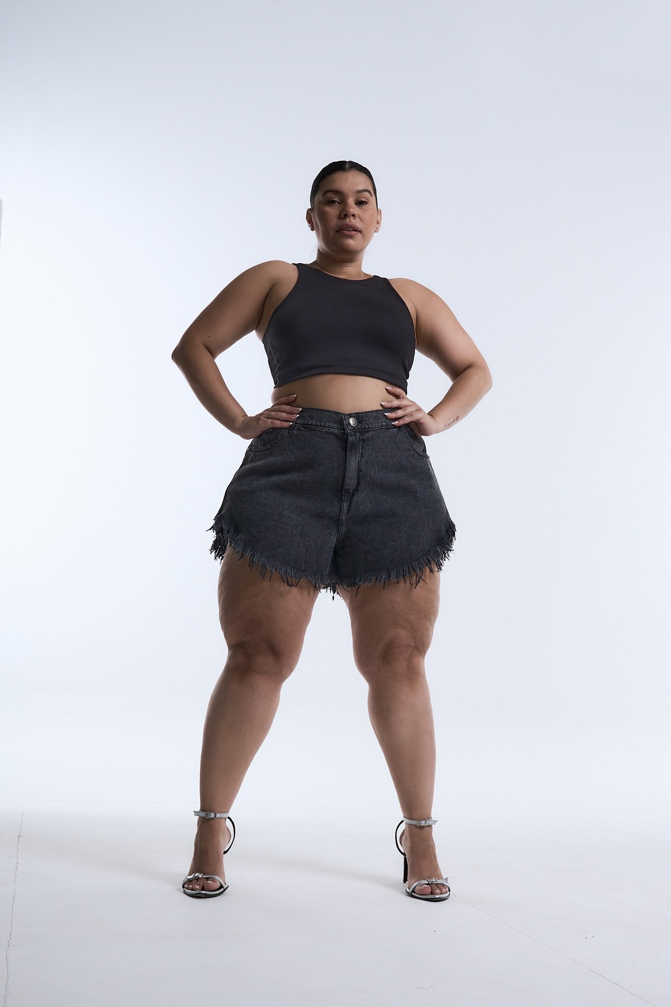 <b> SHORT GRECONA NEVADO </b> <i> rígido - Imagen 9