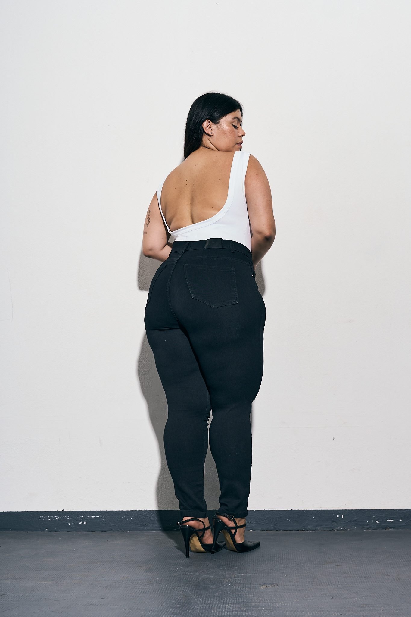 <b> SUPERCHUPÍN BLAKARIS TELA IMPORTADA </b> <i> elastizado </i> - Imagen 6