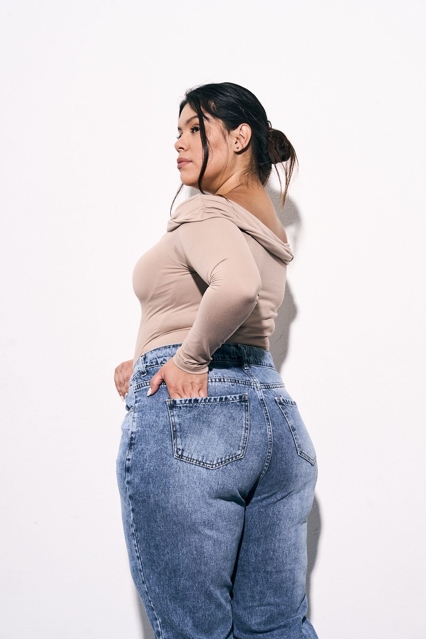 <b> MOM THARION NEVADO BIGOTE </b> <i> rigido </i> - Imagen 4