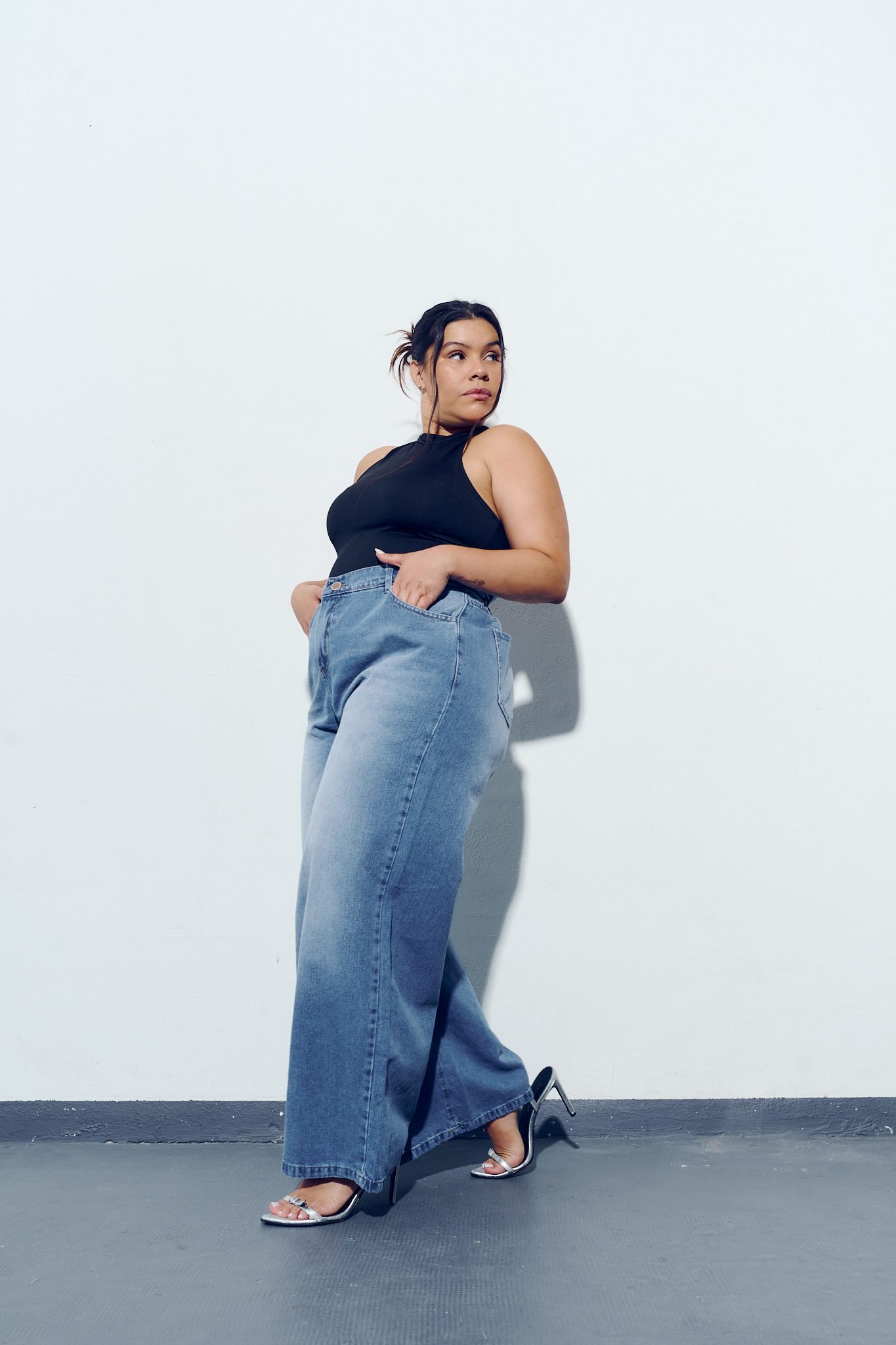 <b> DOBLE MAXI WIDELEG ROXANNE BIGOTE </b> <i> rigido </i> - Imagen 7