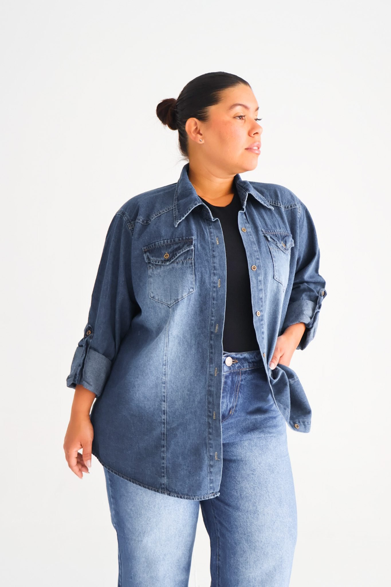 <b> CAMISA GARNIER </b> <i> rígido