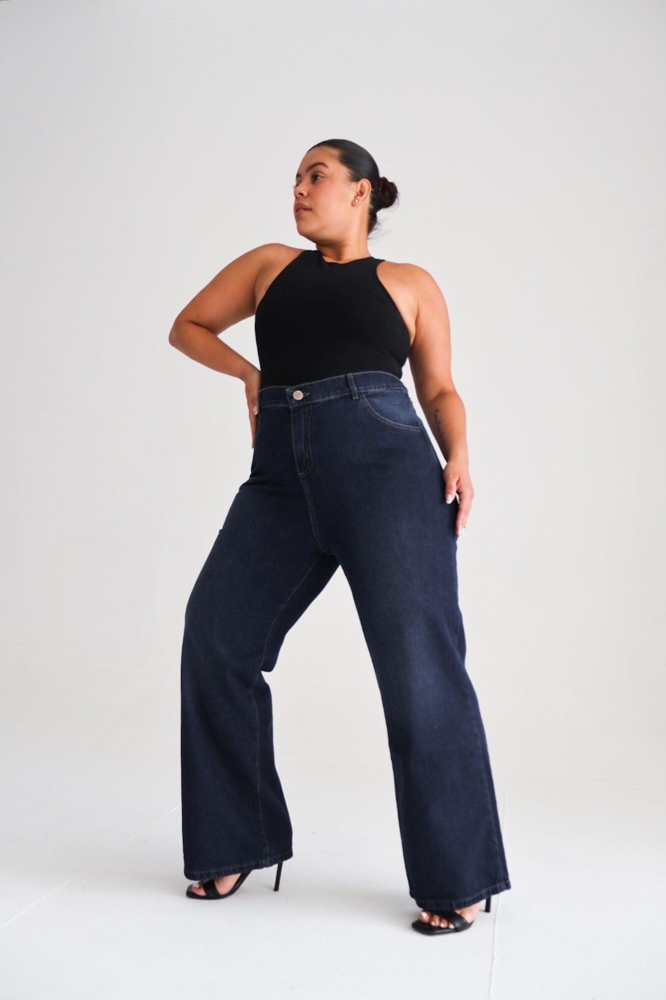 <b> MAXI WIDELEG AZUL LINNEA  </b> <i> rígido